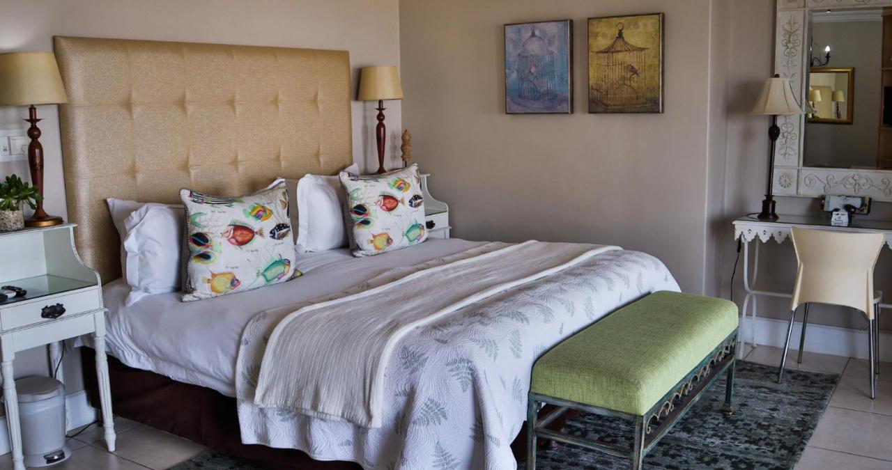 On The Beach Guesthouse Jeffreys Bay Esterno foto