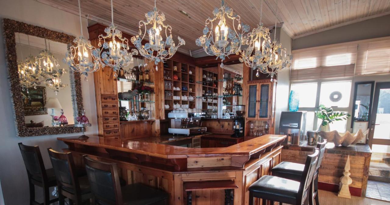 On The Beach Guesthouse Jeffreys Bay Esterno foto