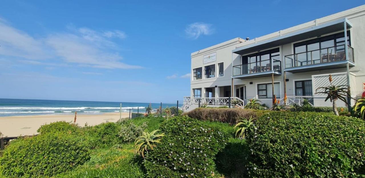 On The Beach Guesthouse Jeffreys Bay Esterno foto