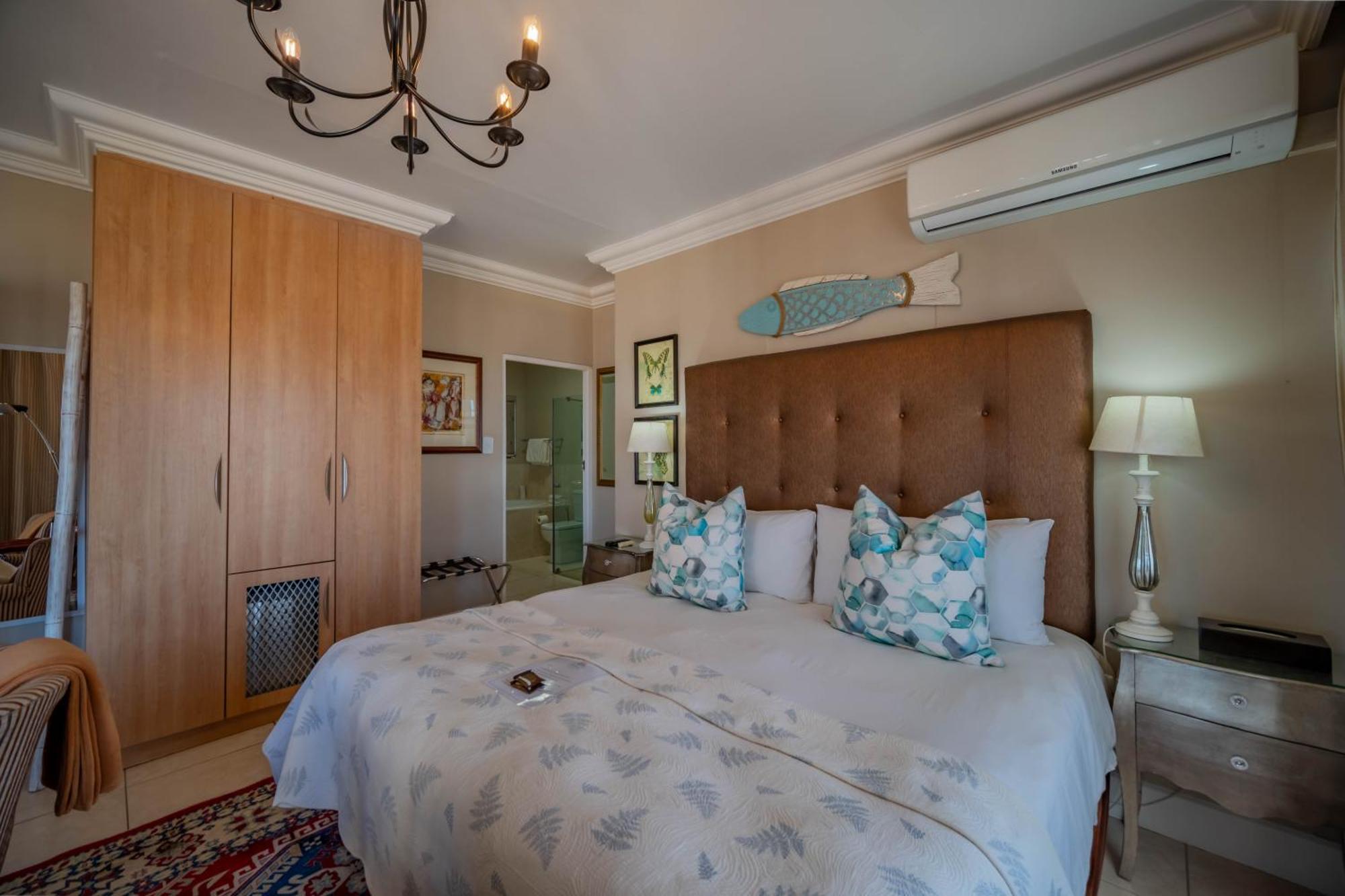 On The Beach Guesthouse Jeffreys Bay Esterno foto